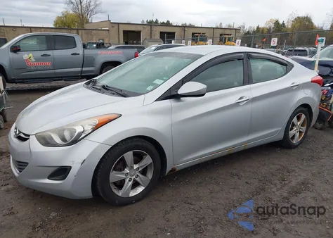 2013 Hyundai Elantra Gls из США, поврежденный, VIN 5NPDH4AE2DH352078
